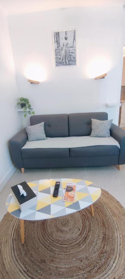 Le Studio Des Tours - Parking Apartment Arles Luaran gambar